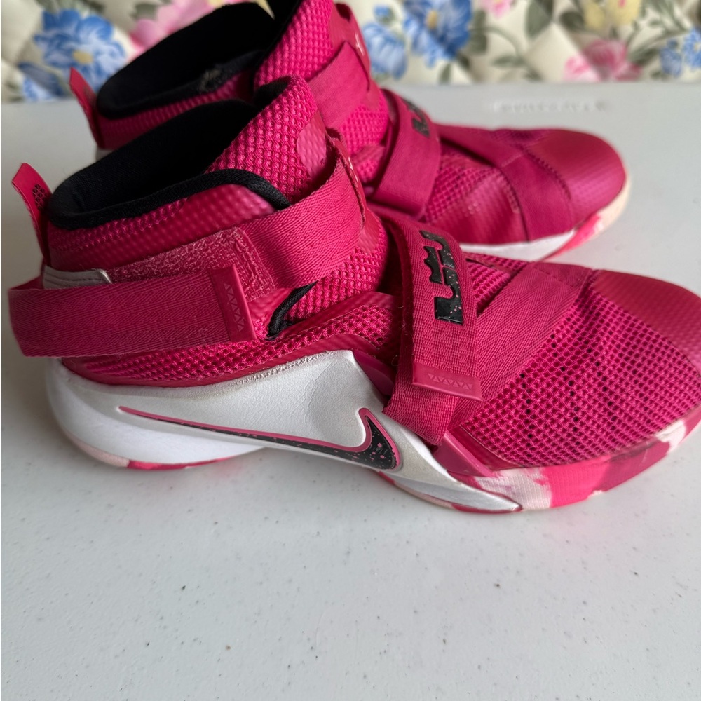 Nike Pink Athletic Shoes
